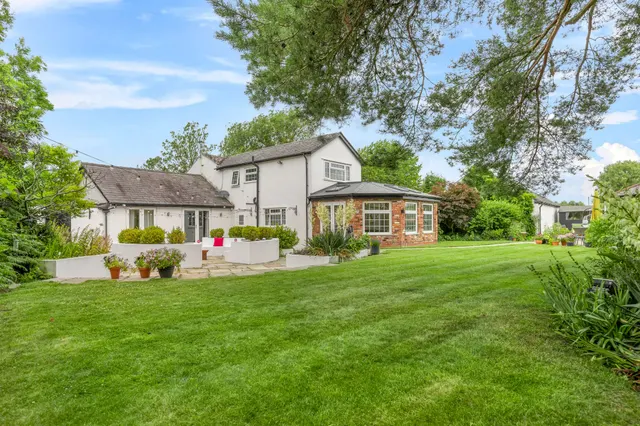 Photo 2 — Smithy Lane, Croft, Warrington, Warrington, WA3 7JQ