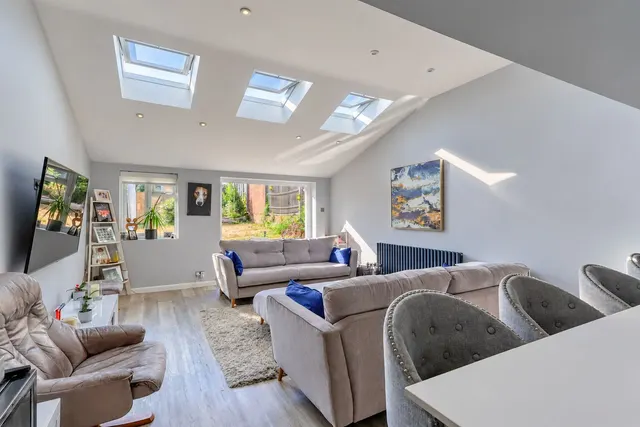 South View, High Wycombe, HP13, photo 2