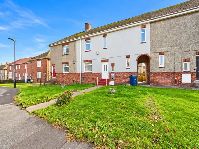 Wordsworth Crescent, Springwell Village, NE9, photo 1