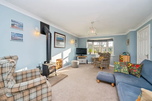 Premier Avenue, Ashbourne, DE6, photo 3