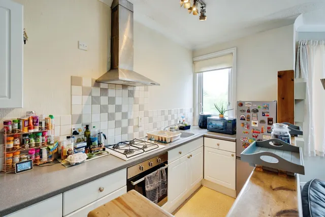 St. Clements Road, Bournemouth, BH1, photo 2