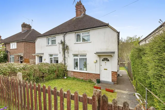 Wayside, High Wycombe, HP13, photo 1
