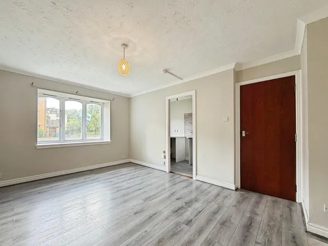 Burnfield Gardens, Glasgow, G46, photo 3