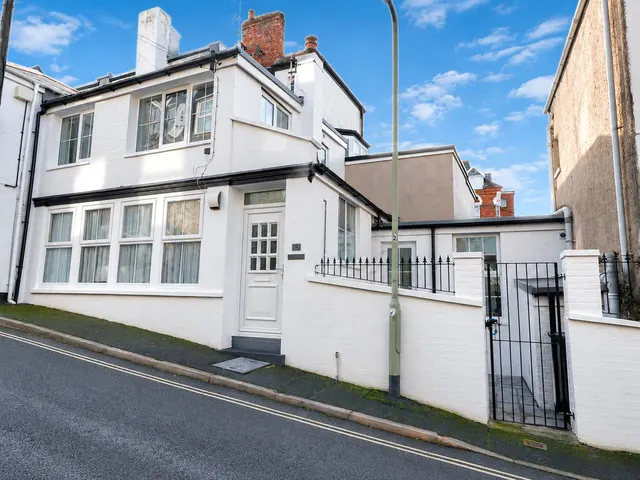 Regent Place, Ilfracombe, EX34, photo 1