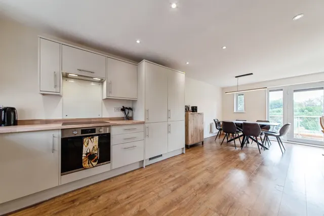 Eastgate Bourne, PE10, photo 2