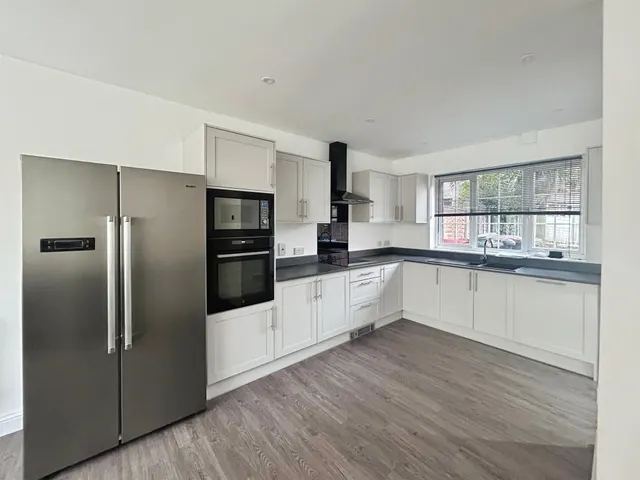 Devonshire Drive, Eastwood, NG16, photo 3