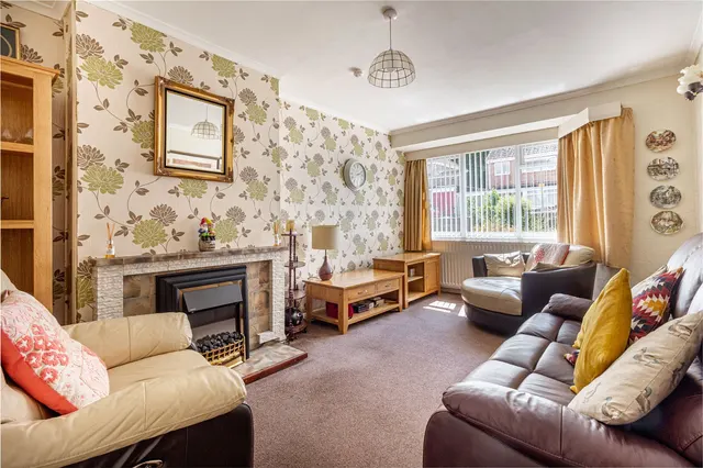 Photo 3 — Vicarage Crescent, Redditch, Worcestershire, B97 4RG
