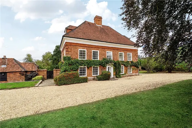 Hamstead Marshall, Newbury, RG20, photo 1