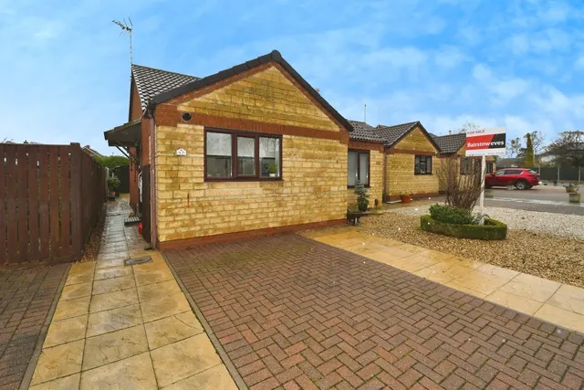 Meadowlake Close, Lincoln, Lincolnshire, LN6, photo 1