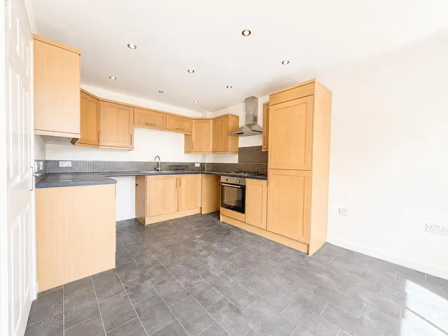 Covent Garden Close, Derby, DE72, photo 3