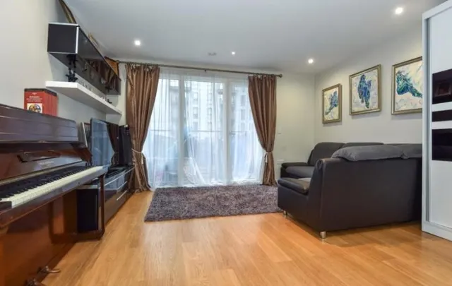 Railway Terrace, Slough, SL2, photo 3