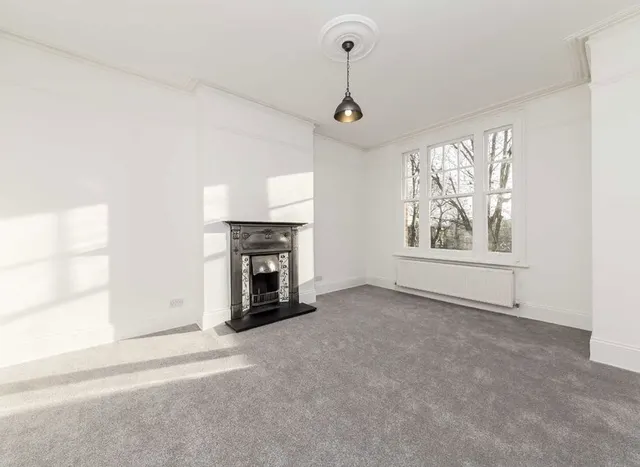 Photo 2 — Bishops Park Road, Fulham, SW6