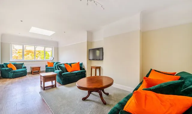 Craddocks Avenue, Ashtead, KT21, photo 3