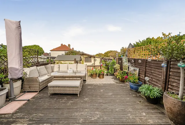 Photo 3 — Peterborough Road, Carshalton, SM5 1EE