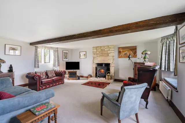 Photo 3 — Hyde, Chalford, GL6