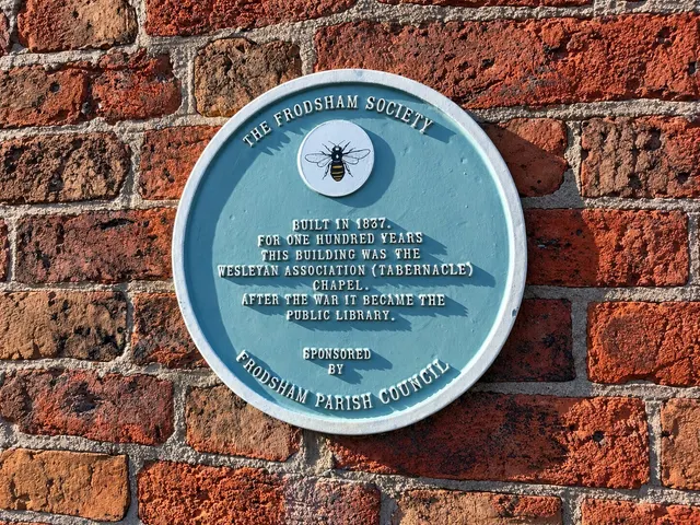 High Street, Frodsham, WA6, photo 2