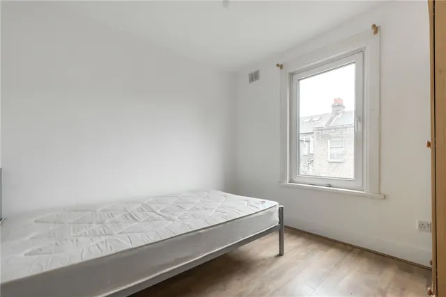 Churchill Road, Willesden Green, London, NW2, photo 1