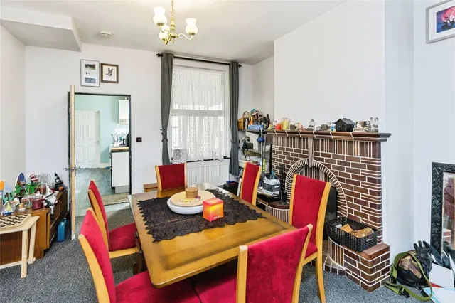 Rhosddu, Wrexham, LL11, photo 3