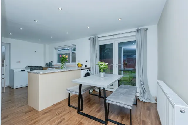Durnford Road, Wigston, LE18, photo 3