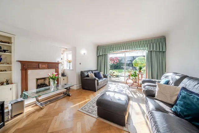 Crofton Road, BR6, photo 2
