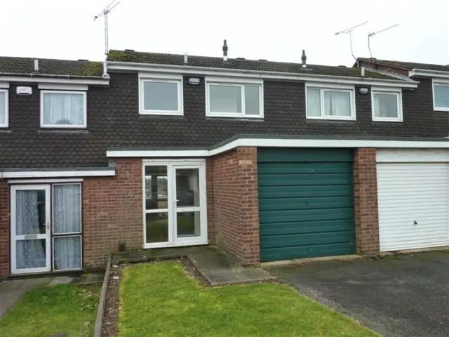 Wimborne Drive, Clifford Park, CV2, photo 1