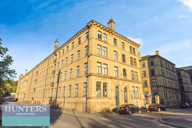 20-22, Mill Street, Bradford, BD1 4AB, photo 1