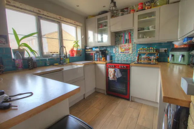 Saxondale Road, Wigston, LE18, photo 2