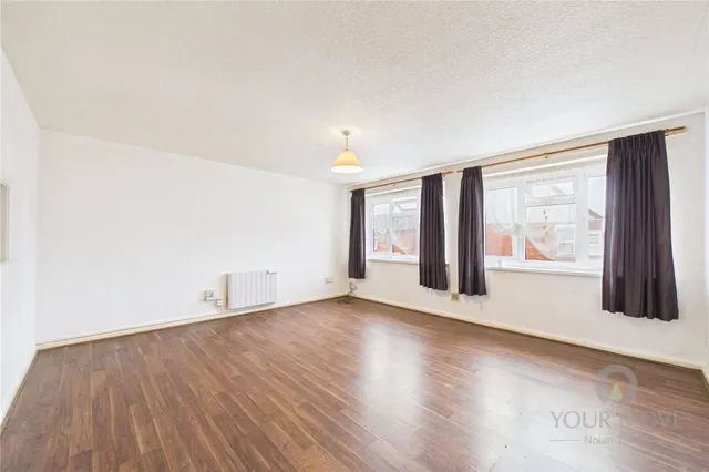 Photo 2 — Lutterworth Road, Abington, Northampton, NN1