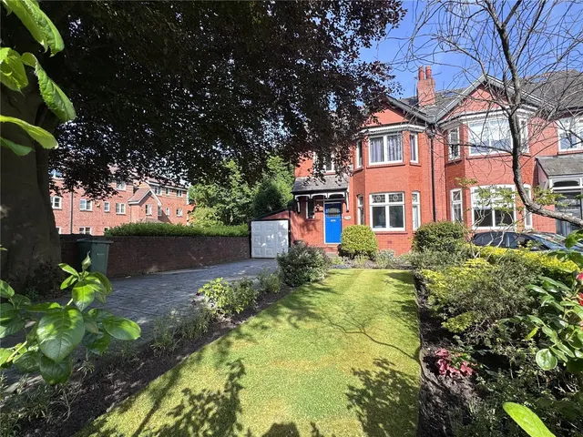 Dialstone Lane, STOCKPORT, Cheshire, SK2, photo 1
