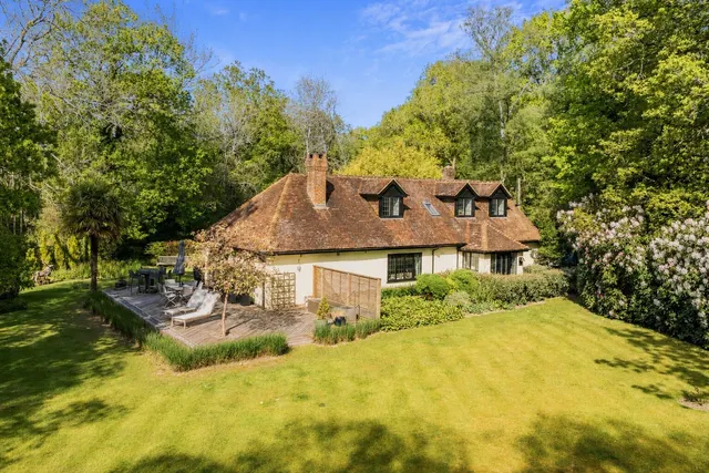 Ewood Lane, Dorking, RH5, photo 1