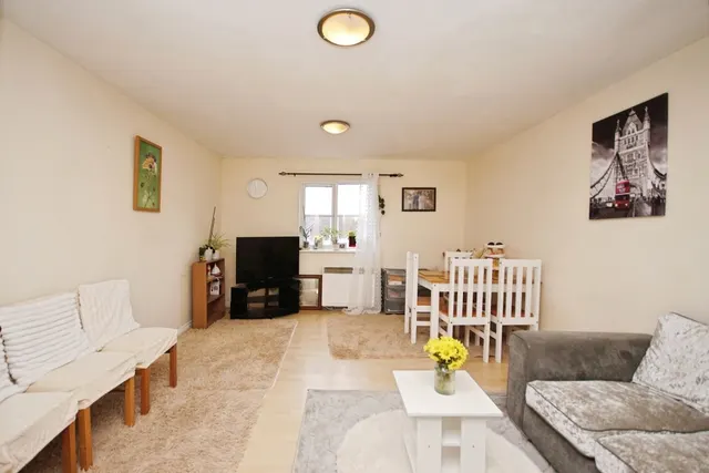 Photo 2 — Snowberry Close, Bradley Stoke, Bristol, BS32