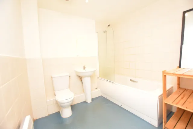 Photo 3 — Royal Plaza, 2 Westfield Terrace, S1 4GG