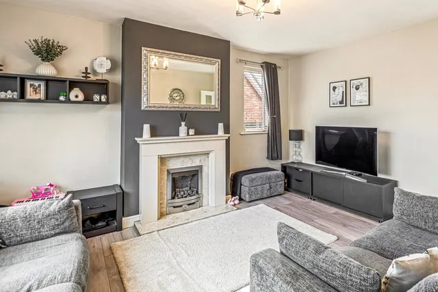 Photo 2 — Cedar Road, Earl Shilton, Leicester, LE9 7HE