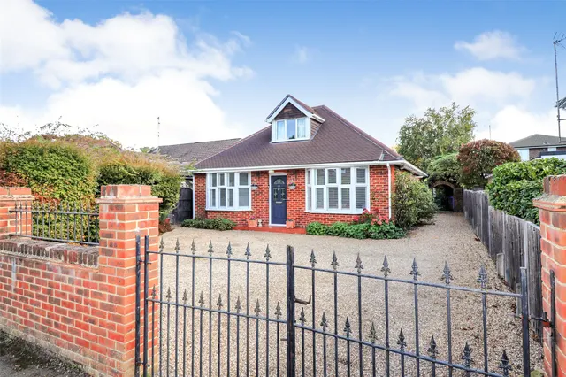Pondtail Road, Fleet, GU51, photo 1