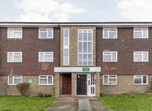 Howard Road, Surbiton, KT5, photo 1