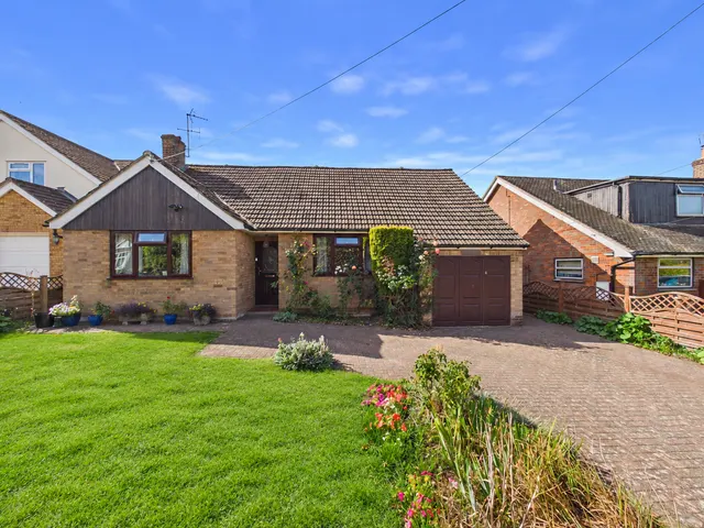 Church Lane, Chinnor, OX39, photo 1