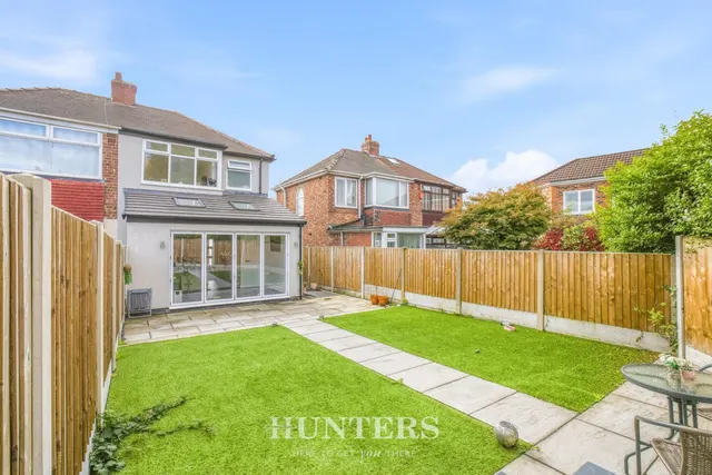 Scholes Drive, Moston, M40, photo 2