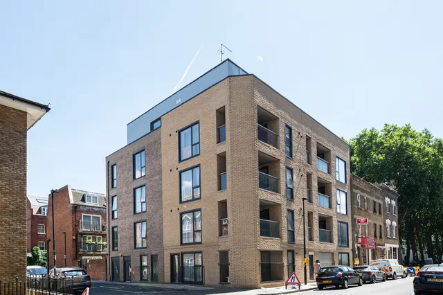 Flat 9, 84 Newark Street, LONDON, photo 1