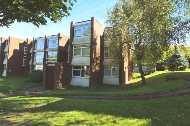 Camborne Road, Park Hall, WS5, photo 1