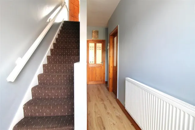 Leafield Close, Huddersfield, HD2, photo 3