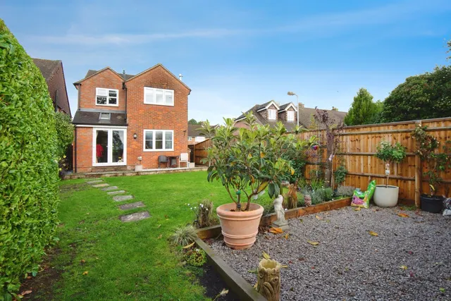 The Avenue, Princes Risborough, HP27, photo 1