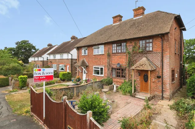 Meadow Road, Hailsham, BN27, photo 1