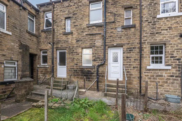 Cowslip Street, Paddock, photo 1