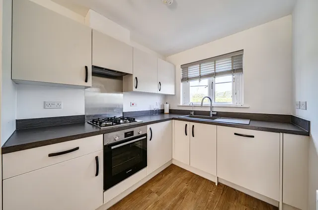 Photo 2 — Goddard Crescent, Wokingham, Berkshire, RG40 5BP