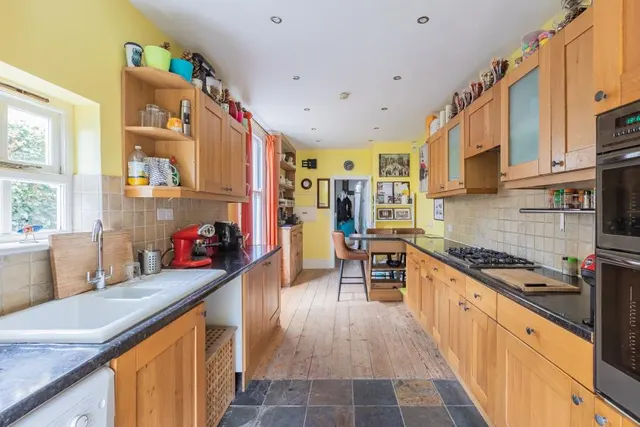 Old Barrow Hill, Shirehampton, BS11, photo 3