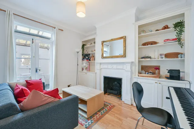 Ashcombe Road, London, SW19, photo 3