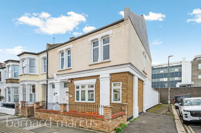 Photo 2 — Camborne Road, London