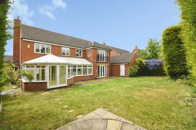 Pearmains, Great Leighs, Chelmsford, Essex, CM3, photo 1