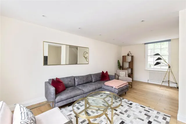 Montpelier Place, Knightsbridge, SW7, photo 2