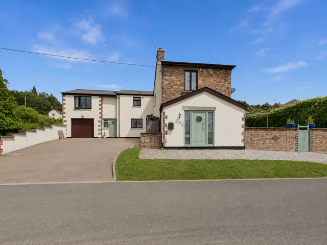 Beech Road, Yorkley, GL15, photo 1